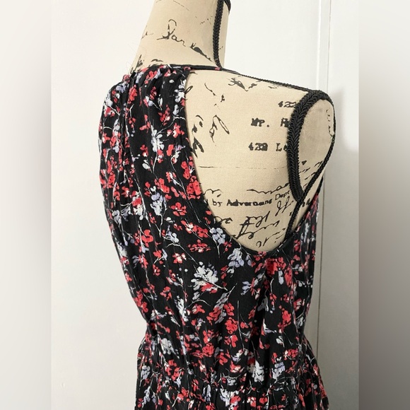 Universal Thread Womans Black Red Floral Maxi Dress Size M - Picture 5 of 8